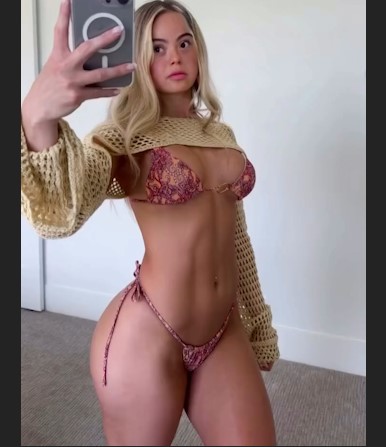 Jennysospeciall / Truly_specialgirl nude video is so hot